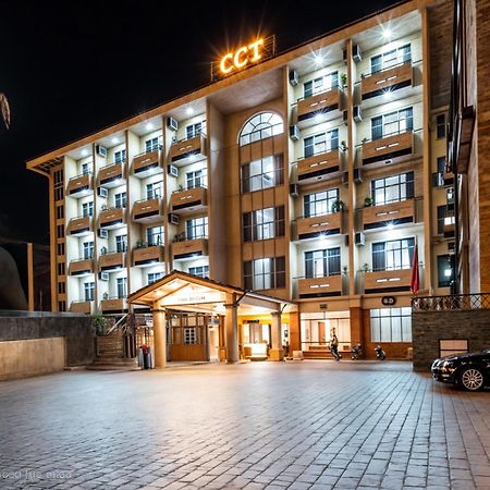Cct Luxury Hotel На Транг Екстериор снимка