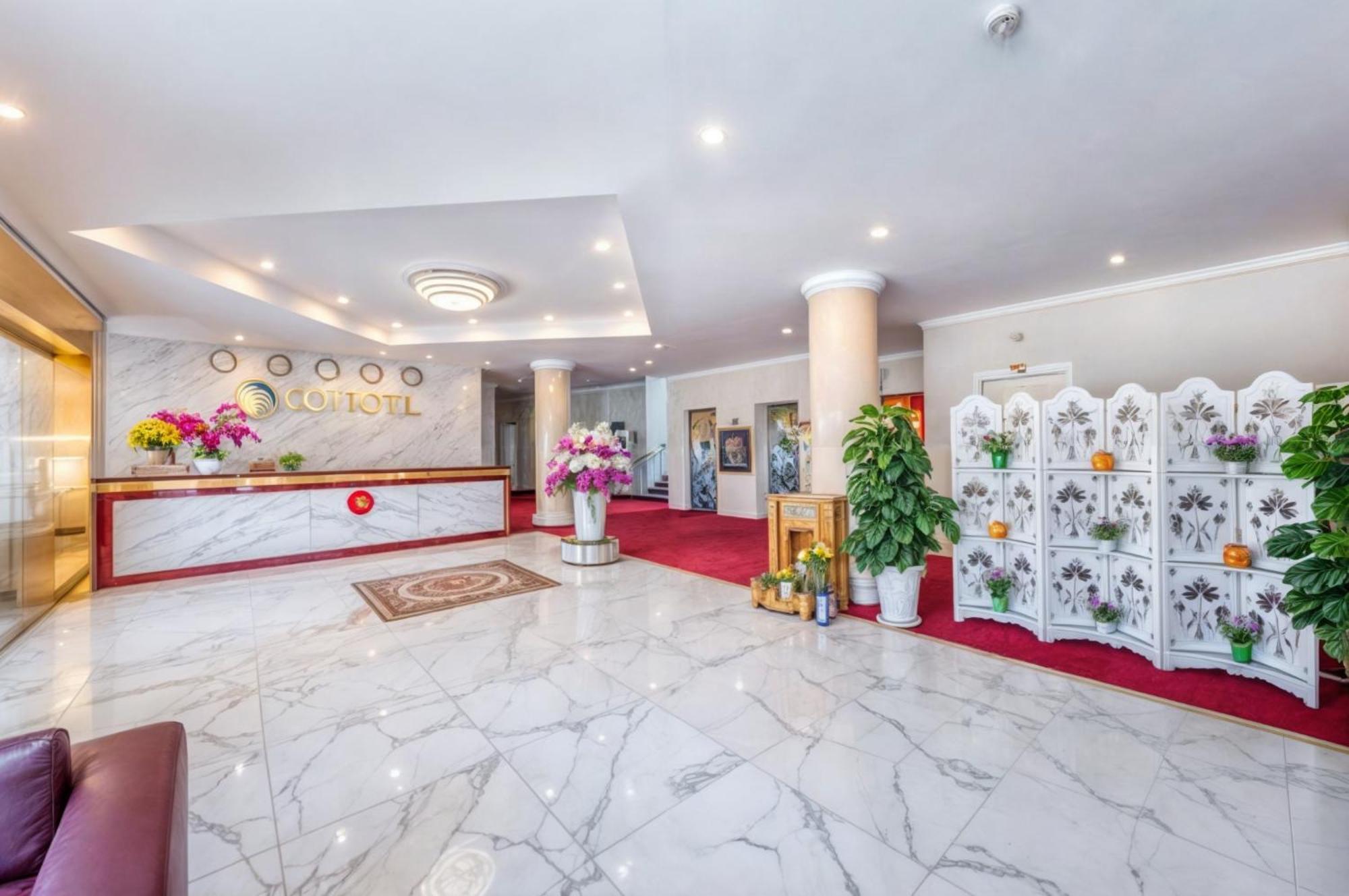 Cct Luxury Hotel На Транг Екстериор снимка
