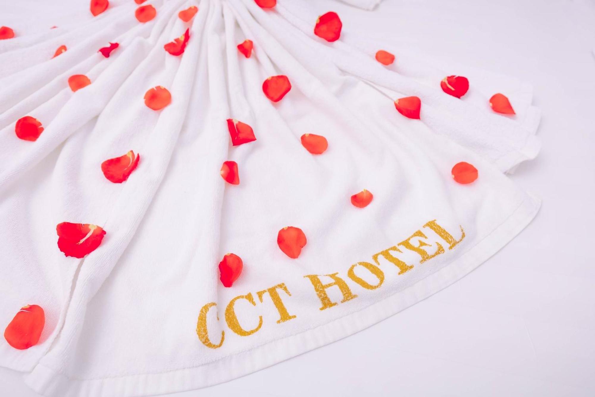 Cct Luxury Hotel На Транг Екстериор снимка