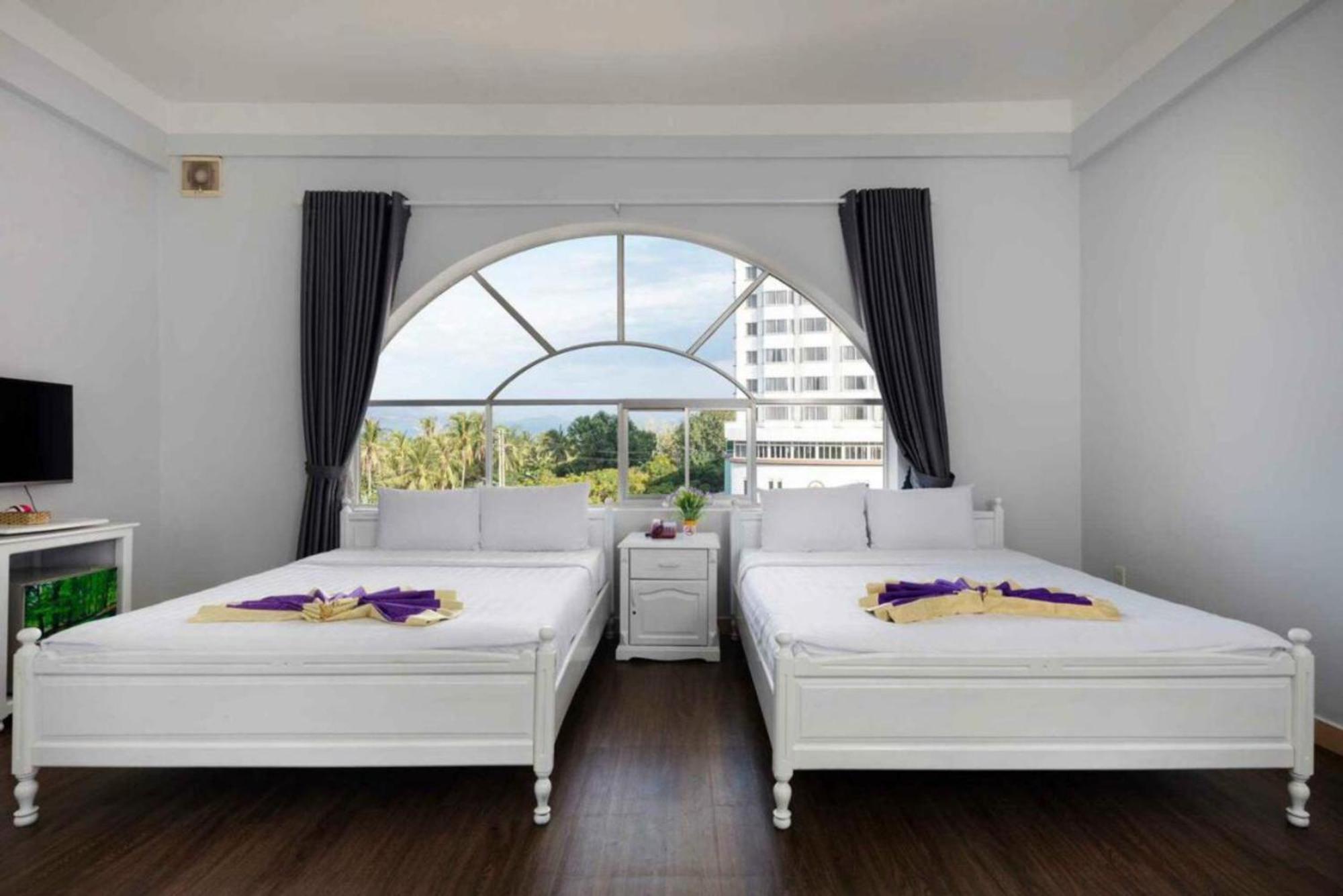 Cct Luxury Hotel На Транг Екстериор снимка