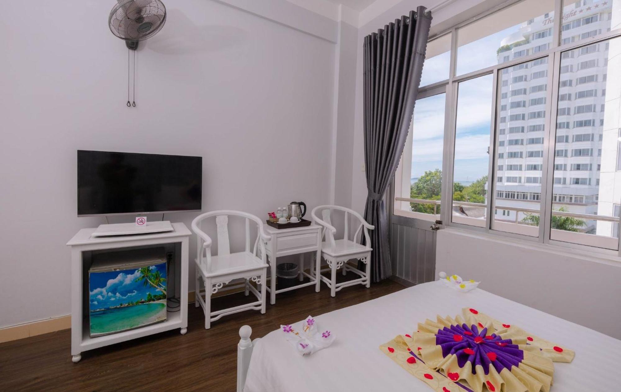 Cct Luxury Hotel На Транг Екстериор снимка