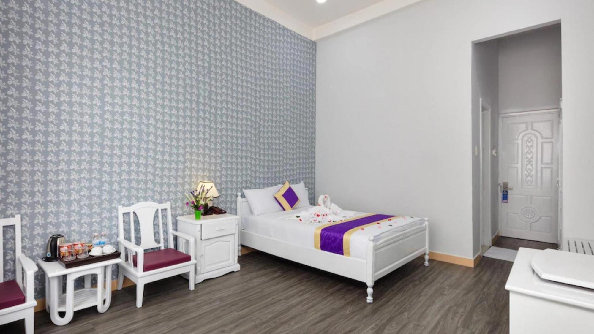 Cct Luxury Hotel На Транг Екстериор снимка